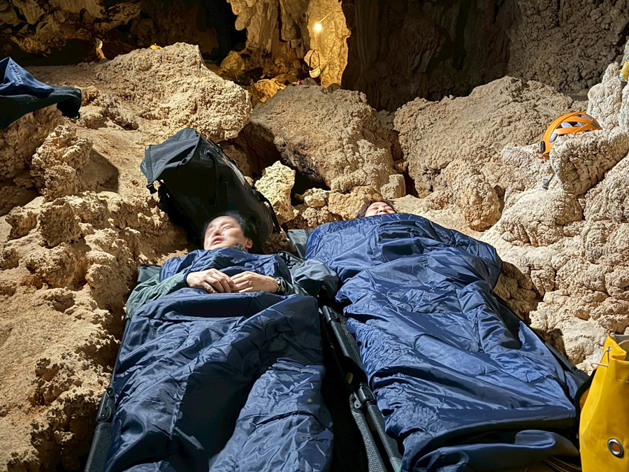 ���A�L�����v